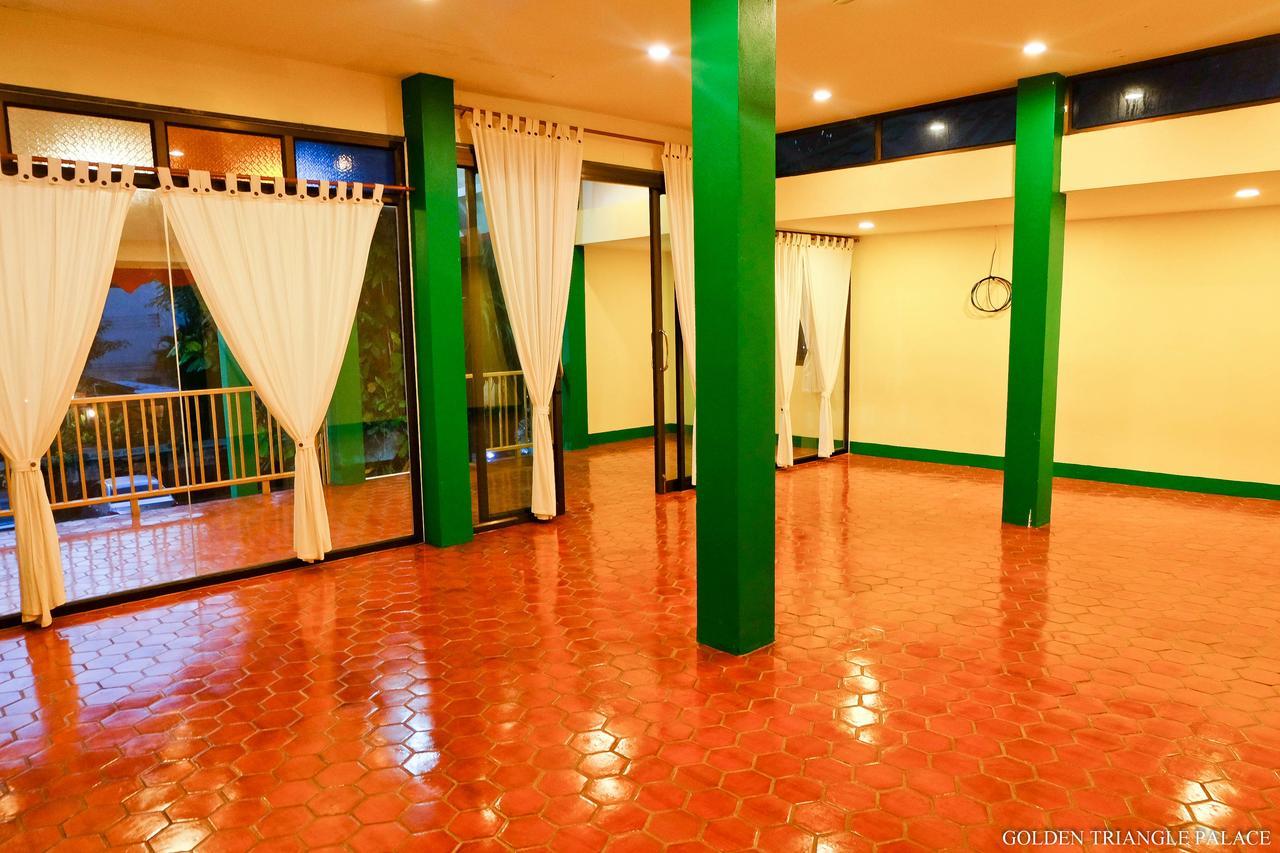Golden Triangle Palace Chiang Rai Exterior foto